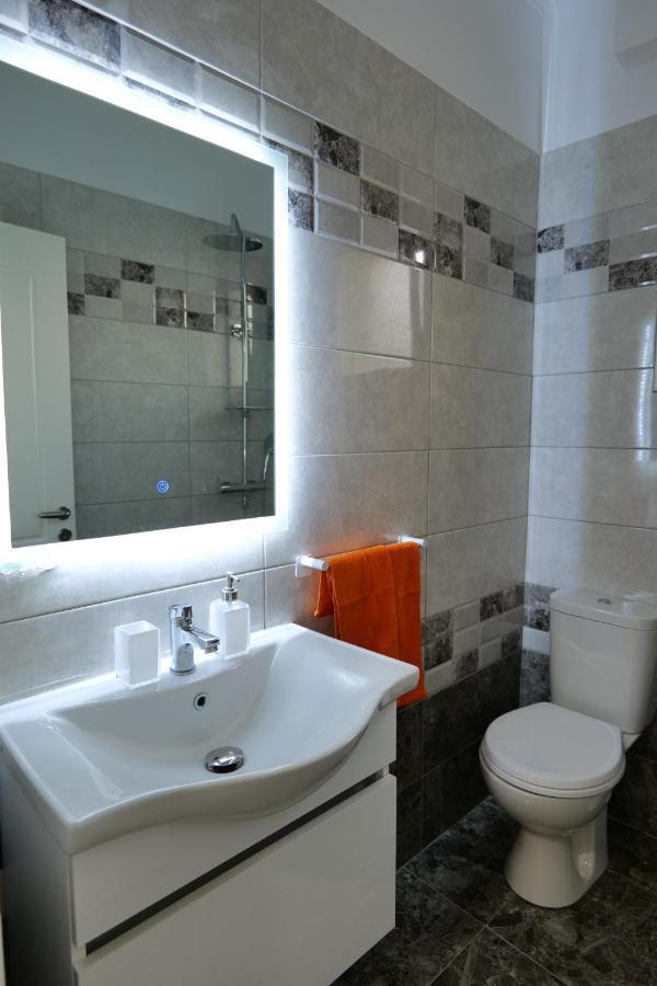 Davide Rooms Sarande Ngoại thất bức ảnh