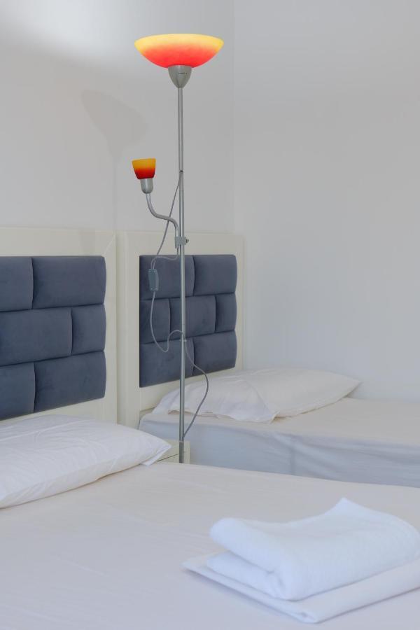 Davide Rooms Sarande Ngoại thất bức ảnh