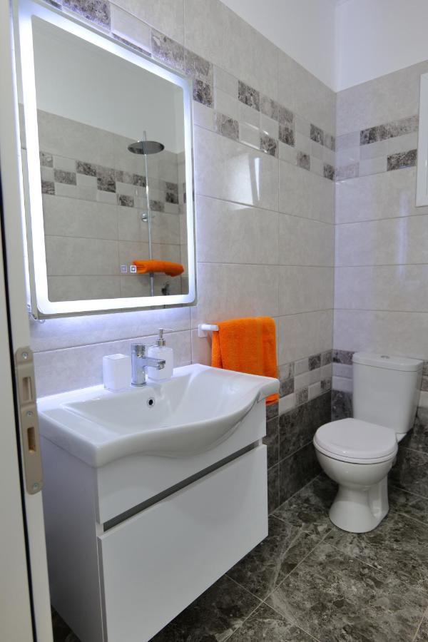 Davide Rooms Sarande Ngoại thất bức ảnh